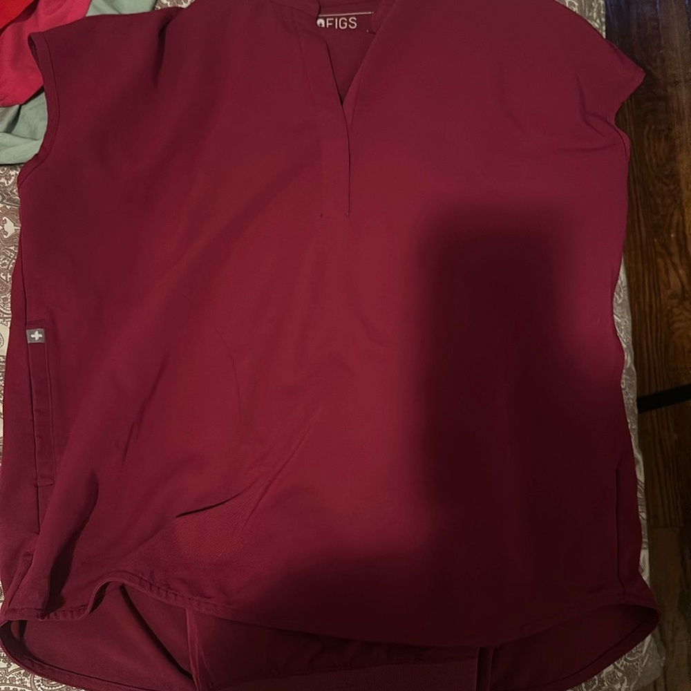 Figs Dark Magenta Set